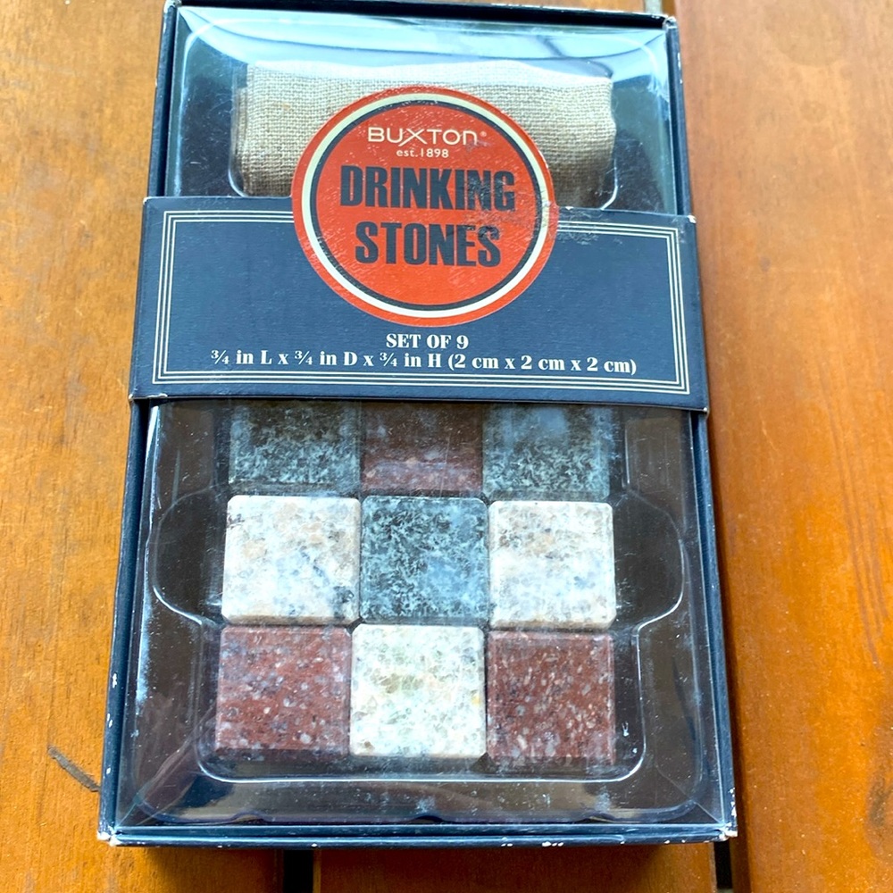 NWT  Buxton Drinking Whiskey Stones Set of 9 w/Drawstring Burlap Bag